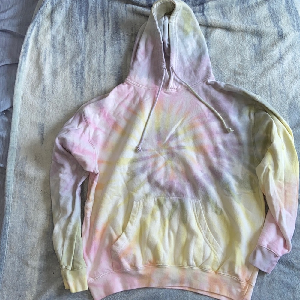 Pastel tie dye hoodie